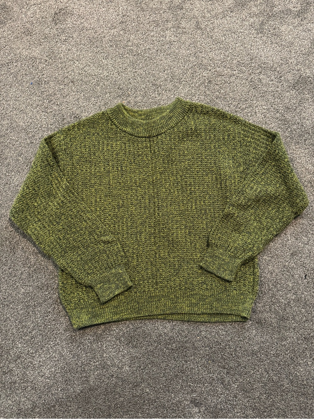 Universal Thread Olive Green Crewneck Sweater